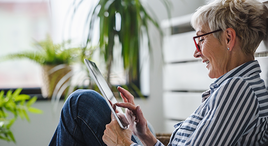 Ipad Older women smiling on tablet